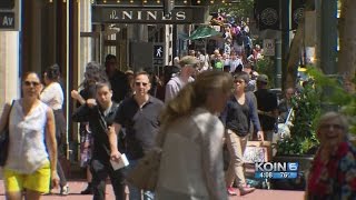 Oregonians split over 13 minimum wage proposal [upl. by Tawsha]