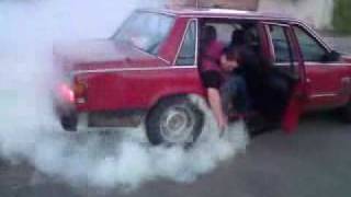 Volvo 740 burnout  gävle hahaha tvärslut [upl. by Worthy]