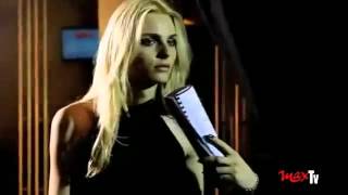 2012  Andrej Pejic il modello che sfila da donna [upl. by Arykat]