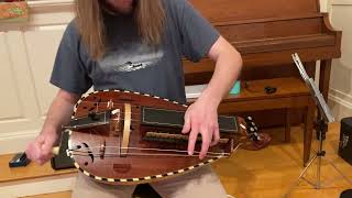 Hurdy Gurdy demonstration by Max Enloe [upl. by Dinny]