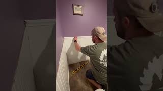 How to install beadboard into a bathroom Super easy diy howto bathroomdesign woodwork [upl. by Aba]