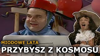 Miodowe Lata  PRZYBYSZ Z KOSMOSU  Odcinek 24  Quiz [upl. by Acul]