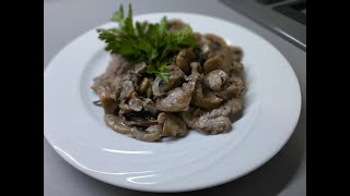 Scaloppine di manzo ai funghi gustose e facili [upl. by Emyle162]