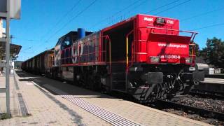 SBB Am 843 mit Güterzug bei der Durchfahrt in Thayngen [upl. by Elsworth]