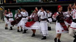 Kroatischer Volkstanz  Mariazell Hauptplatz [upl. by Dorahs]