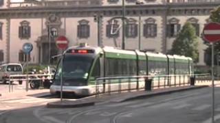 In Tram Metro Treno sui binari e nella Storia di Milano [upl. by Omiseno]