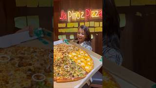 24 inches ka Monster Pizza at La Pinoz😍🔥 ytshort shortsvideo 1millionviews [upl. by Casteel]