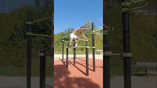 Pistol squat sur barre à dips streetworkout callisthenics defis challenge pistolsquat squats [upl. by Ricoriki]