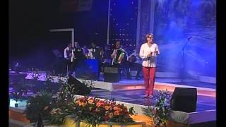 ŠEMSA SULJAKOVIĆ  Suze biseri  FESTIVAL NARODNE MUZIKE BIHAĆ 2014 [upl. by Giguere226]