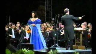 Angela Gheorghiu  Turandot  Tu che di gel sei cinta  Prague 1994 [upl. by Nonohcle164]