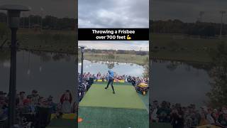 Anthony Barela Crushing Drive Over The Lake and The Road 🥏💪 discgolf [upl. by Mari638]