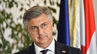 Plenković o aferi Geodezija quotNebitno je čiji je novacquot [upl. by Ralyks]