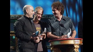 SODA STEREO  Premio quotMTV Leyendaquot  informe  2002 [upl. by Obadiah395]