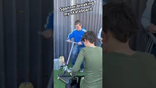 Spanner breaking my skateboard foryou skateboarding spanner fristshortvideo firstvideo [upl. by Sanyu]