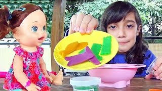 COMIDINHA PARA MINHA BABY ALIVE SARA ★ Pratinho saudável e sopa de ervilha ★ QUAL ELA VAI PREFERIR [upl. by Aharon]