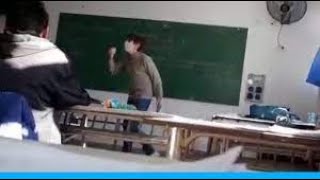 El video viral de una docente que increpa a un alumno por cuestionar al kirchnerismo [upl. by Einnaffit699]