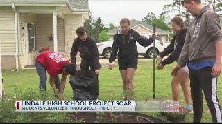 Lindale High School celebrates Good Friday by volunteering in community [upl. by Rolph172]