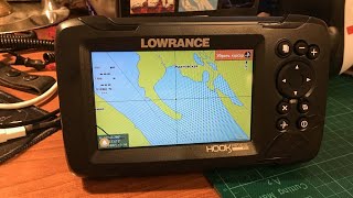 Эхолоткартплоттер Lowrance Hook Reveal 5 83200 HDI [upl. by Auqeenahs977]