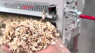 Wood shavings vibratory screening machine [upl. by Arimat]