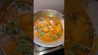 ek baar jarur banaye ye simple egg curry recipe 😋  easy recipe shorts viralvideo [upl. by Aniroc]