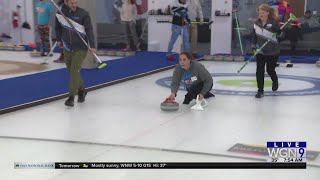 Around Town  Windy City Curling [upl. by Aglo442]