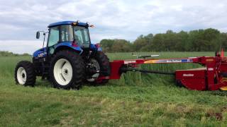 New Holland H7230 Discbine Disc Mower Conditioner 2013 NC Hay Day [upl. by Barina]