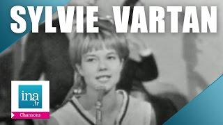 Sylvie Vartan quotLets twist againquot live officiel  Archive INA [upl. by Duax268]