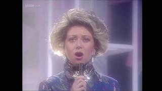 Elaine Paige amp Barbara Dickson  I Know Him So Well  TOTP  1985 [upl. by Enaillil]