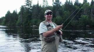 Androscoggin River NH Fly Fishing Alder Fly and hexagenia hatch [upl. by Meras]