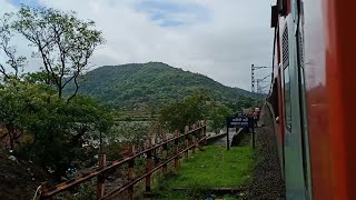 10103 Mumbai CSMT  Madgaon Mandovi Express Enters First Tunnel of KR Dasgaon  Konkan Railways [upl. by Dubois]