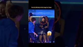 Itzy chaeryeongs reaction to show jhope 😎😏 pls like amp sub btsshortsshortsbtseditsbtsforever [upl. by Seppala]