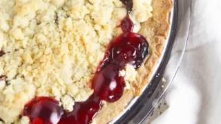 Easy Crumble Cherry Pie [upl. by Weisman]