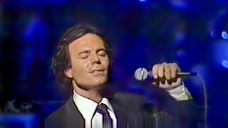 Julio Iglesias  33 años LIVE  1981 [upl. by Ternan]