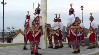 DANZA DE INICIO AL RITUAL DE LOS VOLADORES DE PAPANTLA VERACRUZ DICIEMBRE 2015 [upl. by Ma]