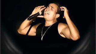 Amr Diab Welomouny عمر دياب ويلوموني [upl. by Lindsay987]