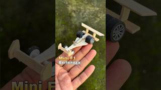 DIY creative mobil super mini F1 bertenaga baterai jam diy creative toys tutorial car f1 [upl. by Dorina273]