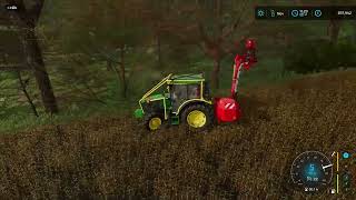 je coupe des branches darbre avec un lamier et un John Deere avec des protections sur fs 22 [upl. by Eelirak925]