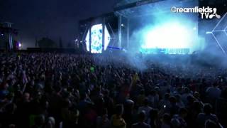 Matisse amp Sadko vs Steve Angello  SLVR Steve Angello Live  Creamfields 2013 [upl. by Sirovaj]