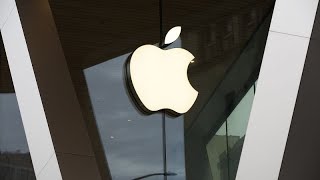 L’UE inflige une amende de 18 milliard deuros contre Apple sur le marché de la musique en ligne [upl. by Yrolam]