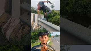 Big snake head Fish hunting on pondUsing live fish to catch snake headblogger fishingTelugu [upl. by Onateyac]