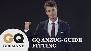 GQ AnzugGuide  Fitting – Drei Anzüge für drei Anlässe [upl. by Rickey]