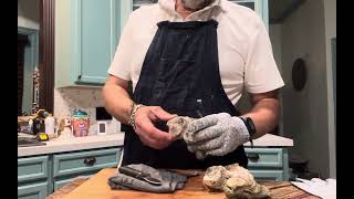 How to shuck an oyster [upl. by Cynara]