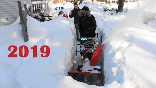 2016 Ariens Platinum SHO Track 28 in 5 Feet of Snow [upl. by Kylen]