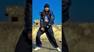 I’m stylish billieeilish dancevideo shortsvideo moves [upl. by Nye]