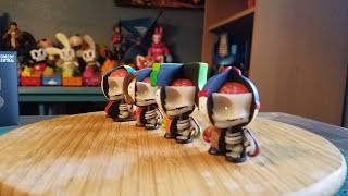 Glow Anatomy Boys South Park Kidrobot Vinyl Figure Review [upl. by Stutzman462]