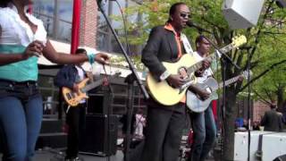 Joan Soriano Live at Navy Pier World Music Festival Chicago 2010 Bachata [upl. by Ayhdnas]