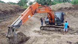 checking hydraulic pressure on ZAXIS225 in CAPASTARLAC [upl. by Meldon102]