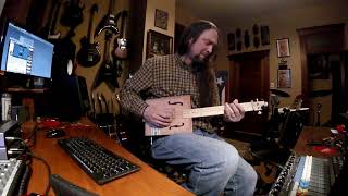 Hinkler The Electric Blues Box Slide Guitar with Guitar Slidetryout [upl. by Ettolrahs529]