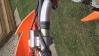 2006 KTM 250 SXF Running and revving [upl. by Yentroc]