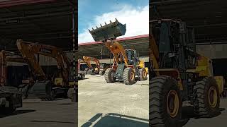 Liugong CLG855H Wheel Loader 3 cubic meter loading to lowbed trailer [upl. by Peg]